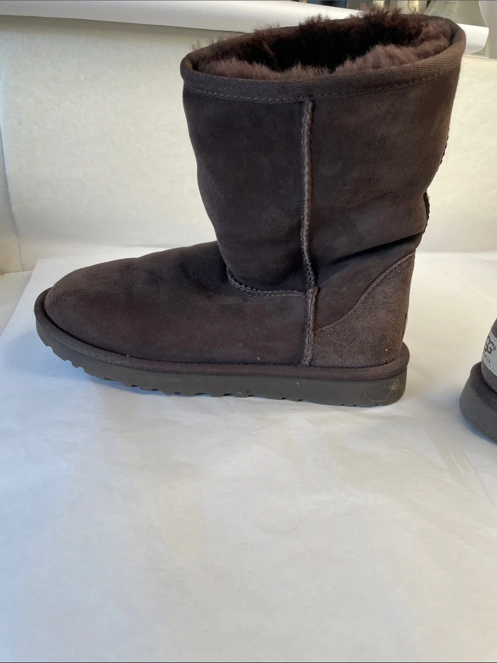 UGG‎ Classic Short Brown Suede Shearling Boots
